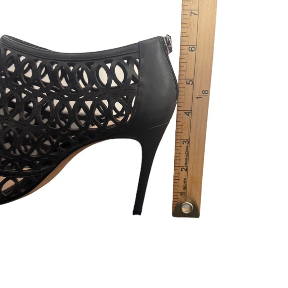 Alexandre Birman Black Leather Cut Out Heels Size 40.5 Laser Cut Peep Toe Shoes - Picture 9 of 10